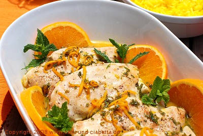 Hühnerbrust mit Orangen-Minze-Sauce