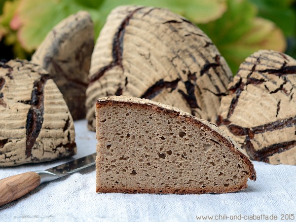 Sechspfünder-Roggen-Sauerteigbrot