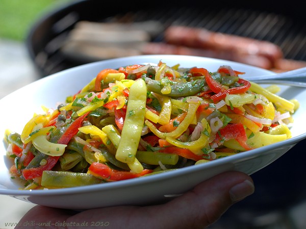 Bunter Bohnen-Paprika-Salat