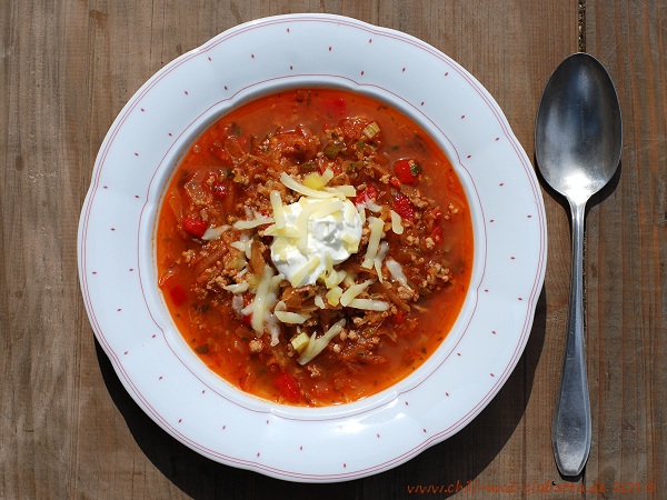 Sauerkraut-Chili-Suppe con carne