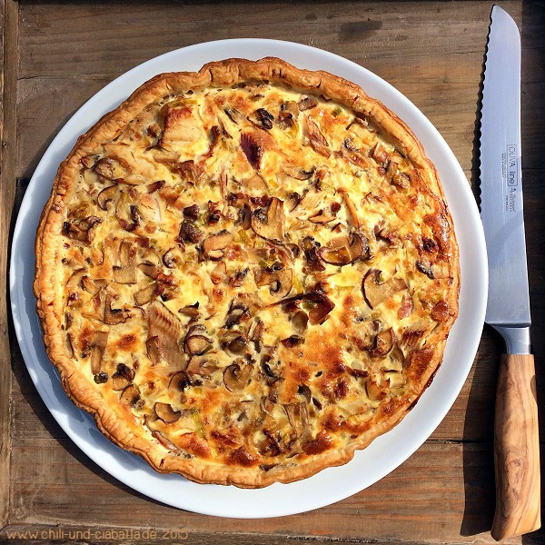 Quiche mit Champignons, Lauch und Räucherforelle