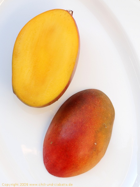 Mango aufgeschnitten