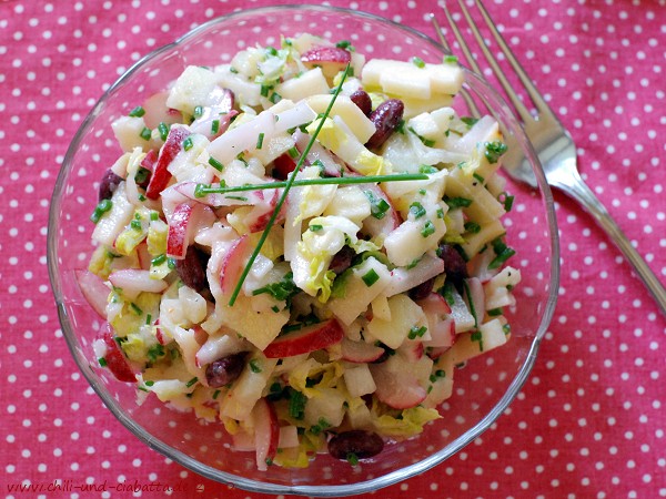 Radieschen-Apfel-Kartoffelsalat