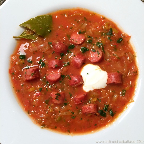Sauerkraut-Tomaten-Eintopf mit Pfefferbeissern