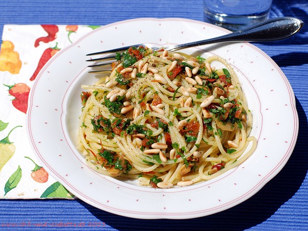 Petras Spaghetti aglio e olio