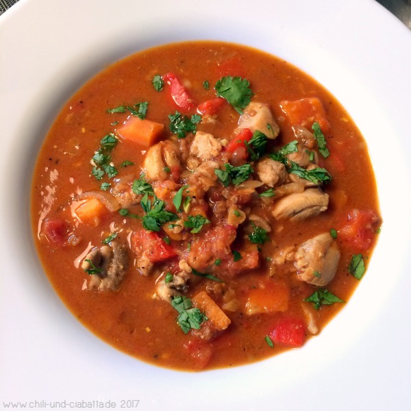 Westafrikanischer Hähncheneintopf mit Erdnüssen – Chili und Ciabatta